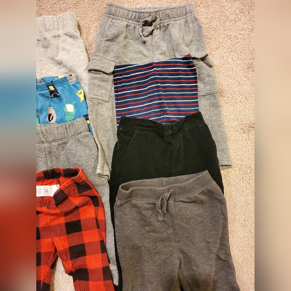 Assorted Kids' Joggers and Pajama Pants - Picture 3 of 4